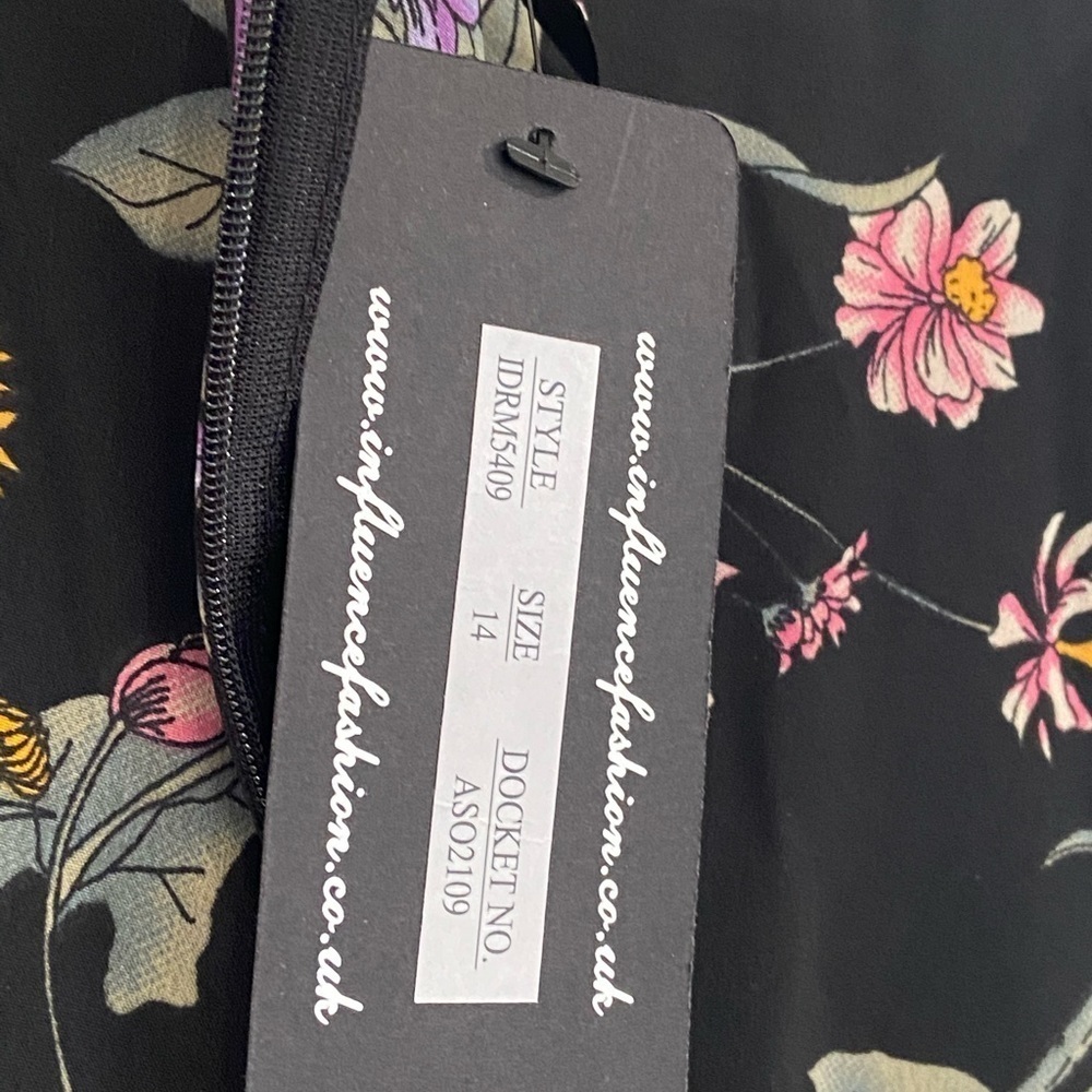 - Floral detail stunning dress influence fashion size 14 new pattern summer - Picture 4 of 9